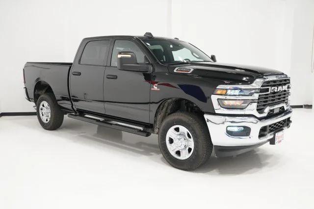 2025 RAM Ram 2500 RAM 2500 TRADESMAN CREW CAB 4X4 64 BOX