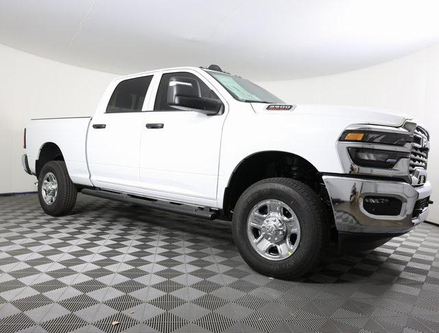 2025 RAM Ram 2500 RAM 2500 TRADESMAN CREW CAB 4X4 64 BOX