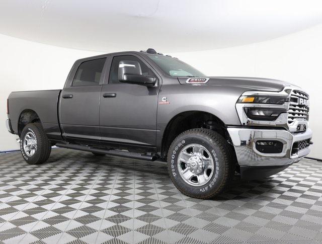 2025 RAM Ram 2500 RAM 2500 TRADESMAN CREW CAB 4X4 64 BOX