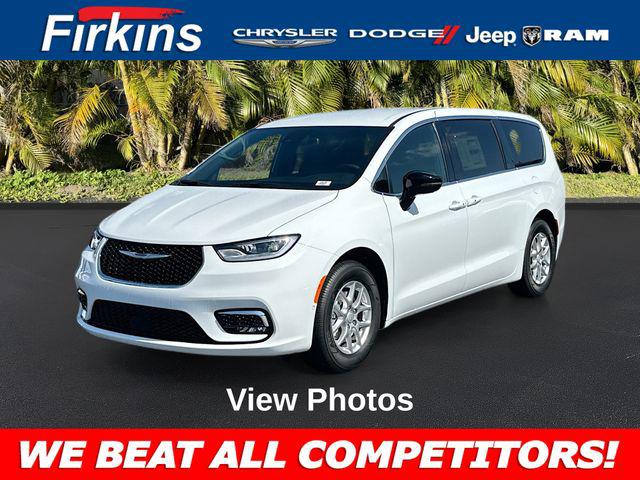 2025 Chrysler Pacifica PACIFICA SELECT