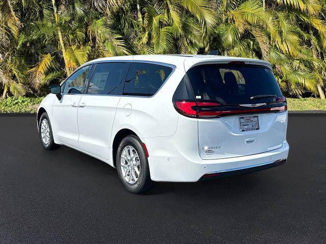2025 Chrysler Pacifica PACIFICA SELECT