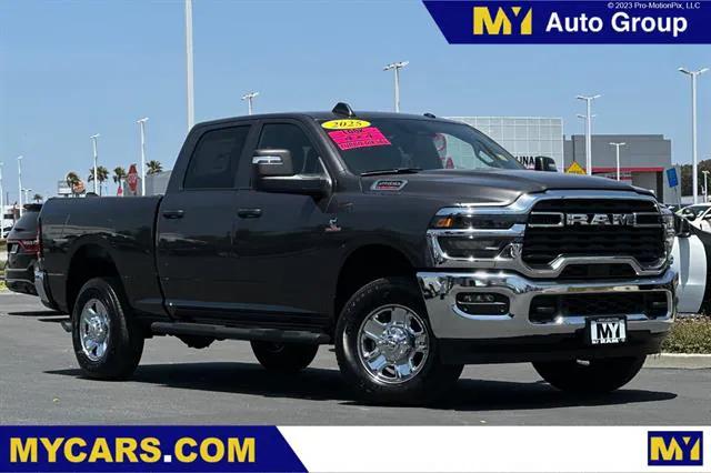 2025 RAM Ram 2500 RAM 2500 TRADESMAN CREW CAB 4X4 64 BOX