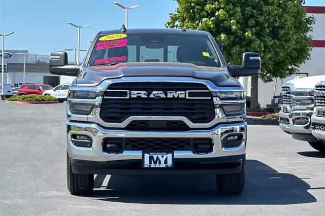 2025 RAM Ram 2500 RAM 2500 TRADESMAN CREW CAB 4X4 8 BOX
