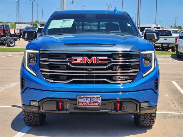 2022 GMC Sierra 1500 4WD Crew Cab Short Box AT4