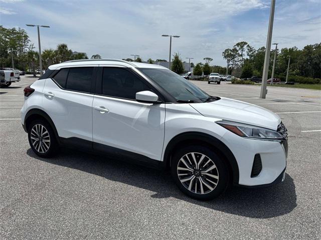 2022 Nissan Kicks SV Xtronic CVT