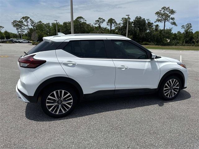 2022 Nissan Kicks SV Xtronic CVT