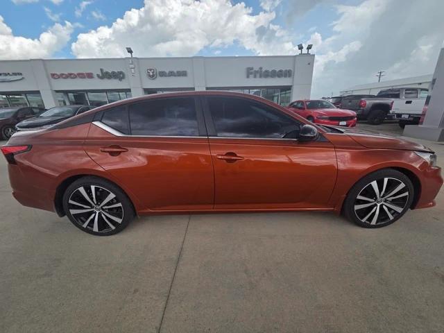2022 Nissan Altima SR FWD 2022 Nissan Altima SR FWD