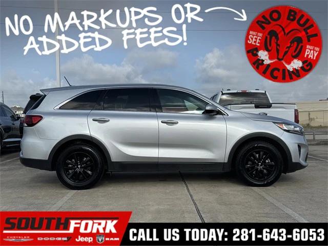 2019 Kia Sorento 3.3L LX