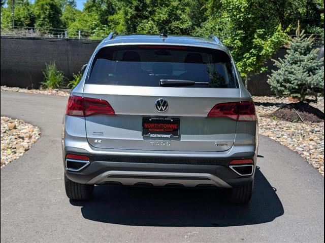 2024 Volkswagen Taos 1.5T SE 2024 Volkswagen Taos 1.5T SE