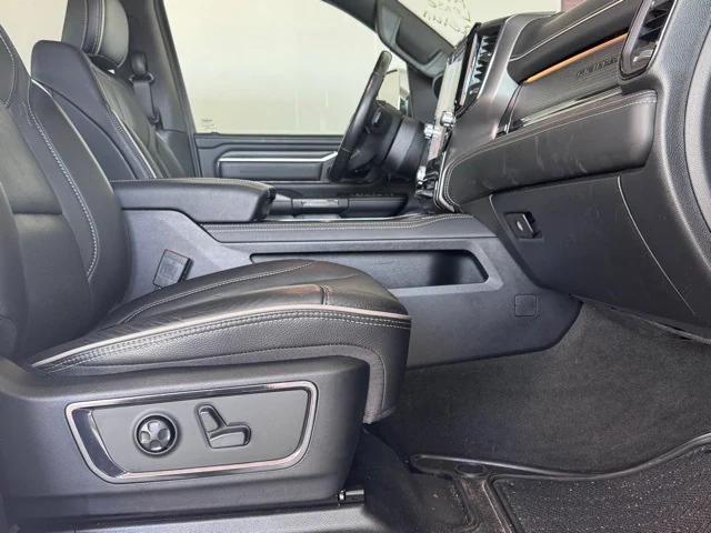 2022 RAM 1500 Limited Crew Cab 4x4 57 Box