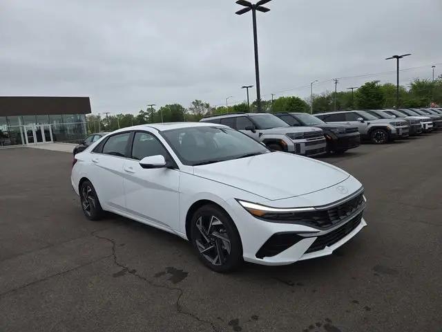 2025 Hyundai Elantra Hybrid Limited