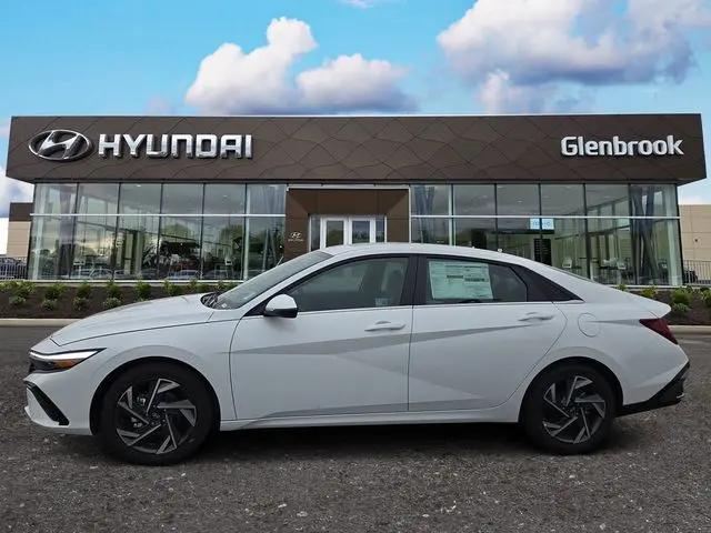 2025 Hyundai Elantra Hybrid Limited for sale in Fort Wayne, IN