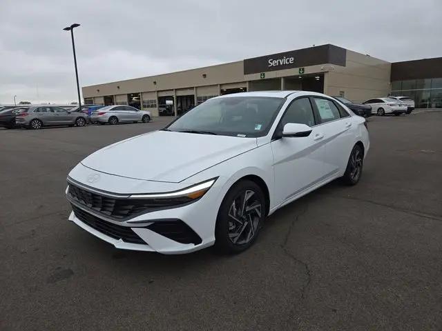 2025 Hyundai Elantra Hybrid Limited