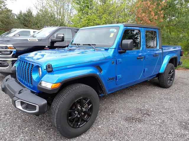 2022 Jeep Gladiator Sport S 4x4