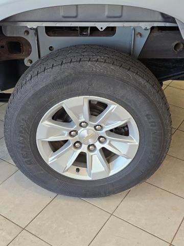 2022 Chevrolet Silverado 1500 4WD Crew Cab Short Bed LT