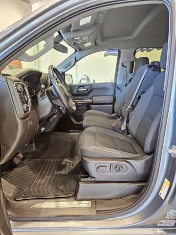 2022 Chevrolet Silverado 1500 4WD Crew Cab Short Bed LT