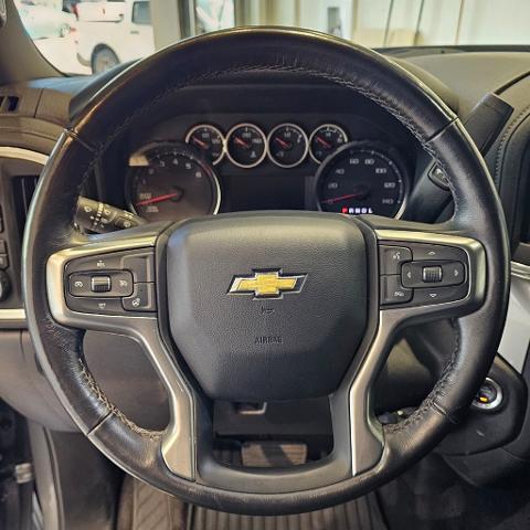 2022 Chevrolet Silverado 1500 4WD Crew Cab Short Bed LT