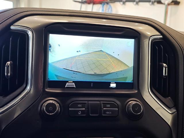 2022 Chevrolet Silverado 1500 4WD Crew Cab Short Bed LT