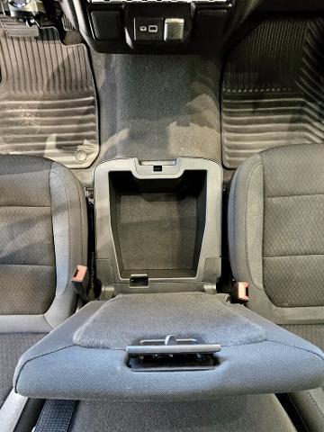 2022 Chevrolet Silverado 1500 4WD Crew Cab Short Bed LT