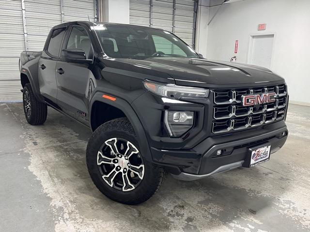 2024 GMC Canyon 4WD AT4
