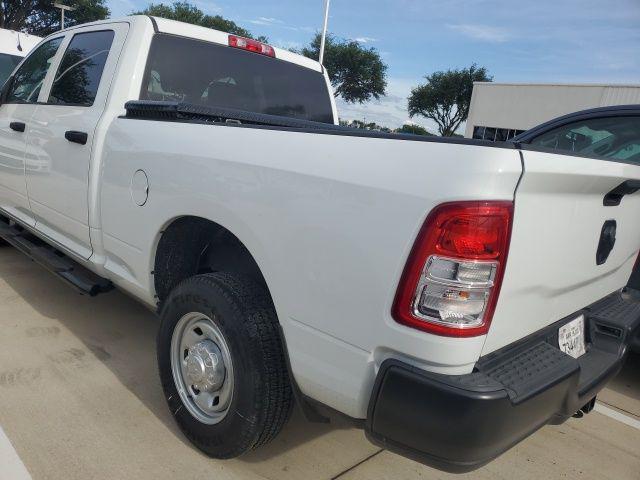 2023 RAM 2500 Tradesman Crew Cab 4x2 64 Box
