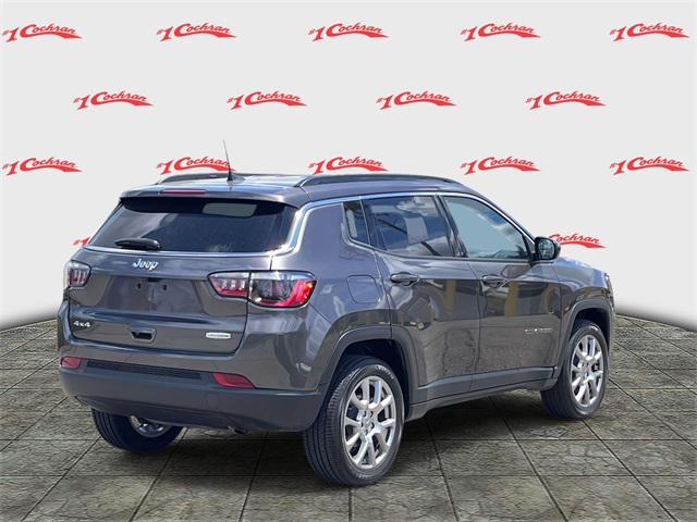 2022 Jeep Compass Latitude Lux 4x4