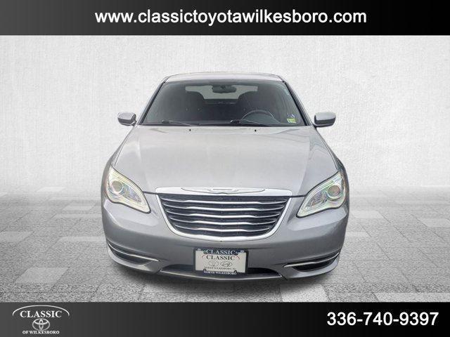 2014 Chrysler 200 Touring