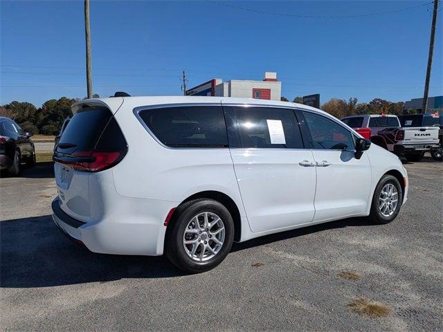 2024 Chrysler Pacifica Touring L 2024 Chrysler Pacifica Touring L