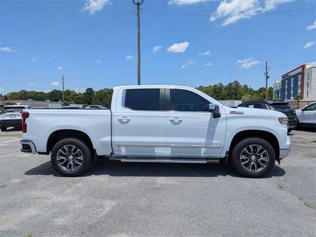 2024 Chevrolet Silverado 1500 4WD Crew Cab Short Bed LT