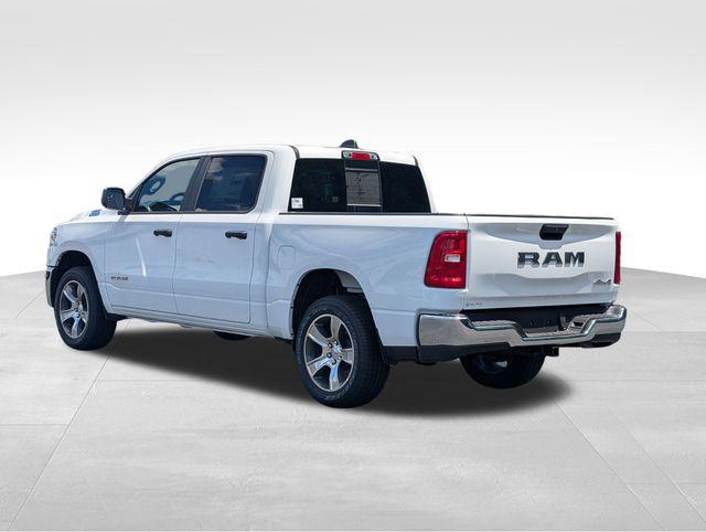 2025 RAM Ram 1500 RAM 1500 TRADESMAN CREW CAB 4X4 57 BOX