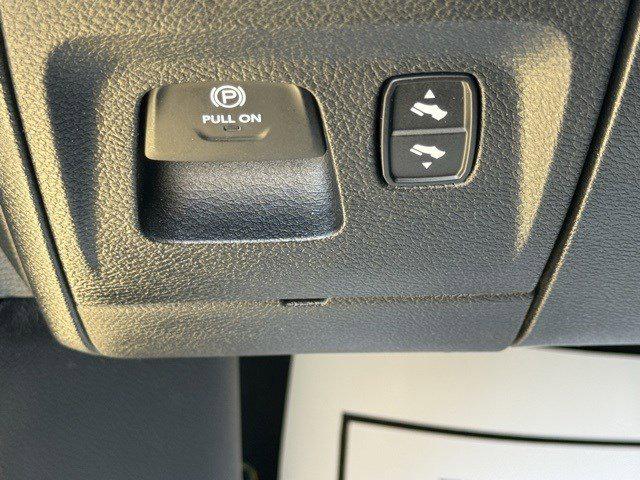 2022 RAM 1500 Big Horn Quad Cab 4x4 64 Box
