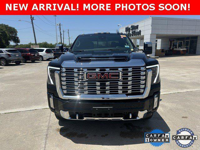 2024 GMC Sierra 3500HD 4WD Crew Cab Standard Bed Denali