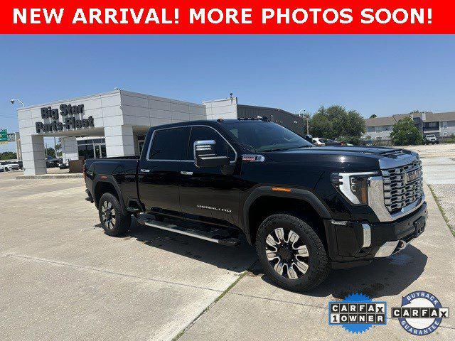 2024 GMC Sierra 3500HD 4WD Crew Cab Standard Bed Denali