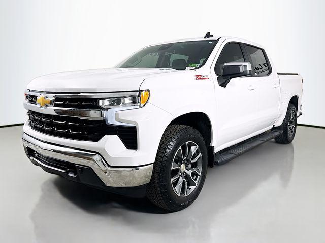 2024 Chevrolet Silverado 1500 4WD Crew Cab Short Bed LT