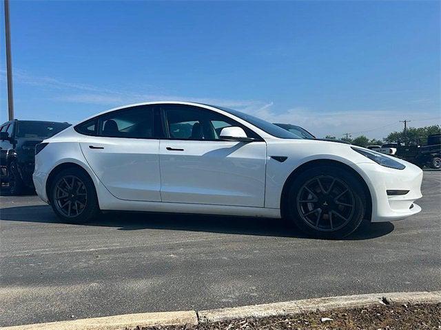 2021 Tesla Model 3 Standard Range Plus Rear-Wheel Drive