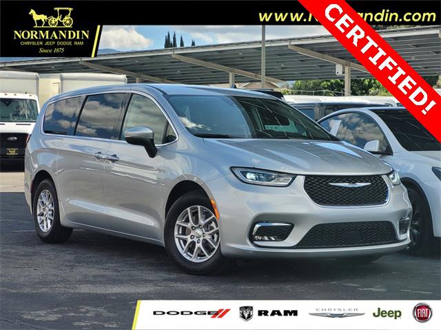 2023 Chrysler Pacifica Touring L