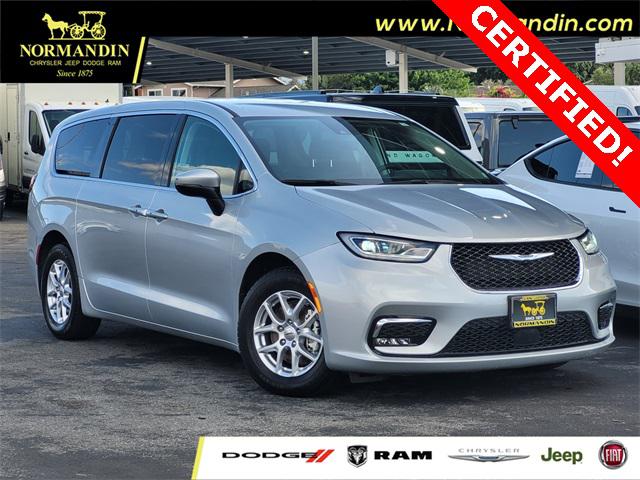 2023 Chrysler Pacifica Touring L