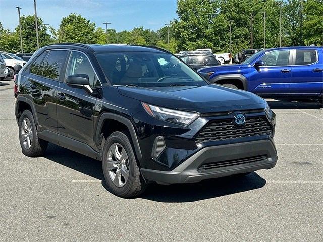 2024 Toyota RAV4 Hybrid LE