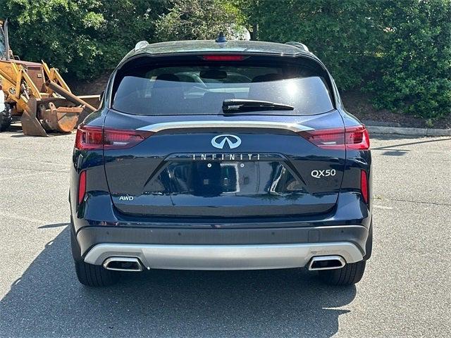 2022 INFINITI QX50 LUXE AWD