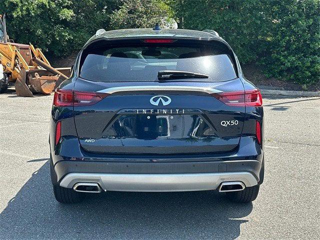 2022 INFINITI QX50 LUXE AWD