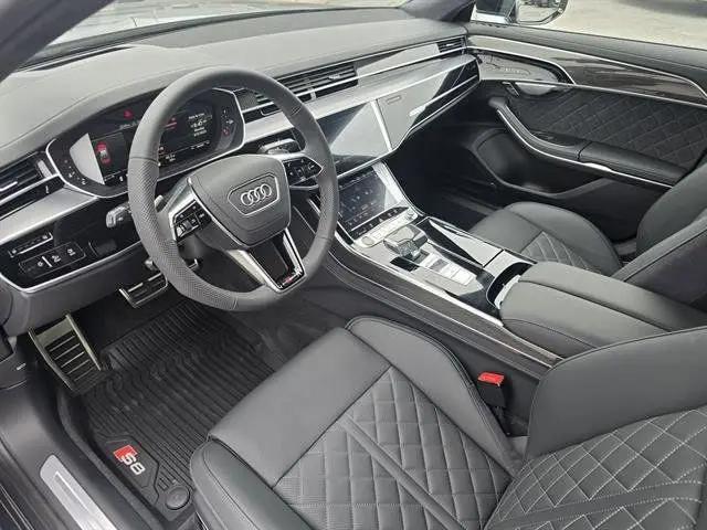 2025 Audi S8 TFSI quattro Tiptronic