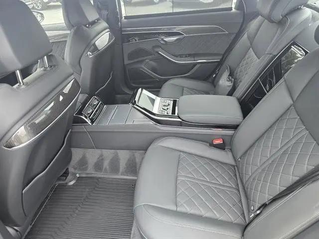2025 Audi S8 TFSI quattro Tiptronic