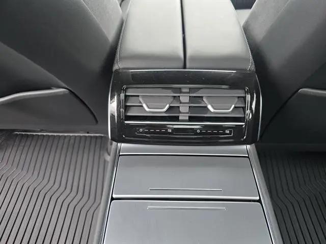 2025 Audi S8 TFSI quattro Tiptronic