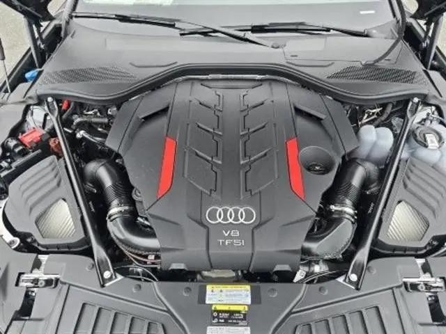 2025 Audi S8 TFSI quattro Tiptronic