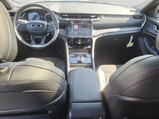 2025 Jeep Grand Cherokee L Altitude X 4x4