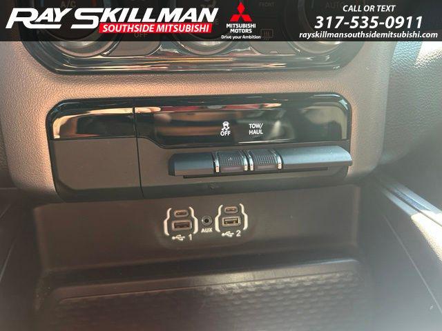 2024 Ram 1500 Laramie Crew Cab 4x4 57 Box