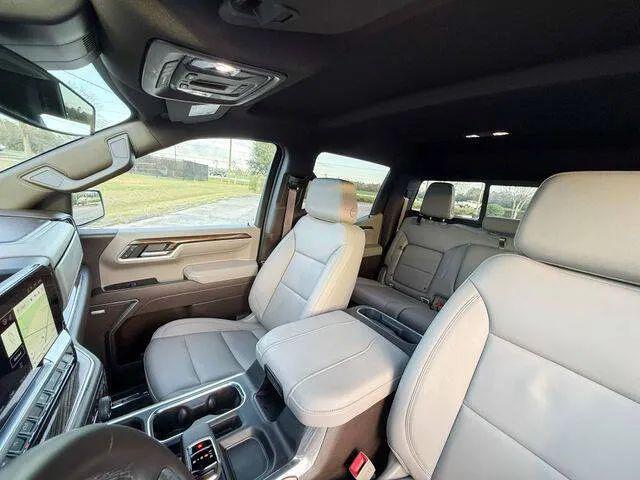 2025 Chevrolet Silverado 1500 4WD Crew Cab Short Bed RST