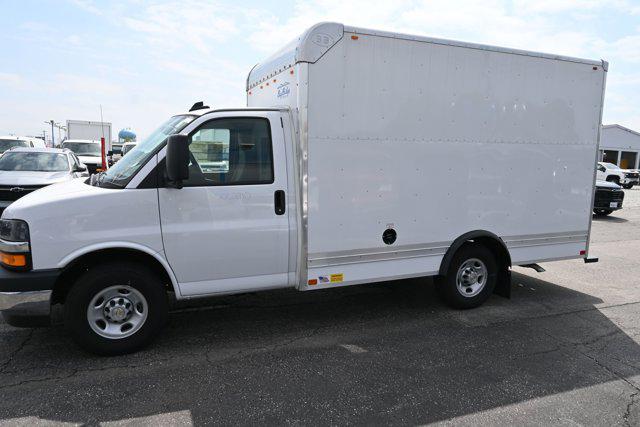 2025 Chevrolet Express Cutaway Work Van