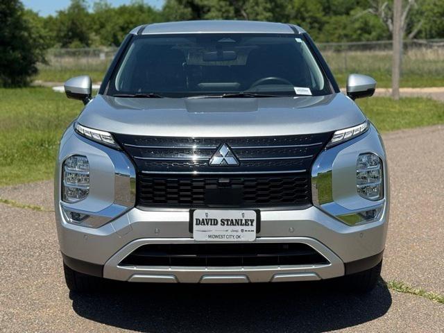 2024 Mitsubishi Outlander SE Black Edition S-AWC