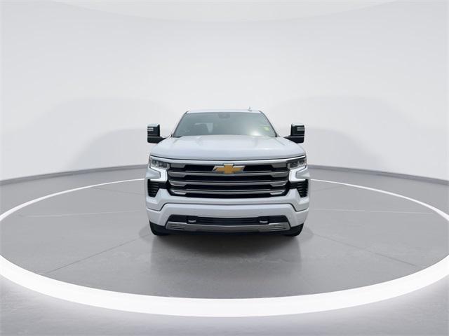 2024 Chevrolet Silverado 1500 4WD Crew Cab Short Bed High Country